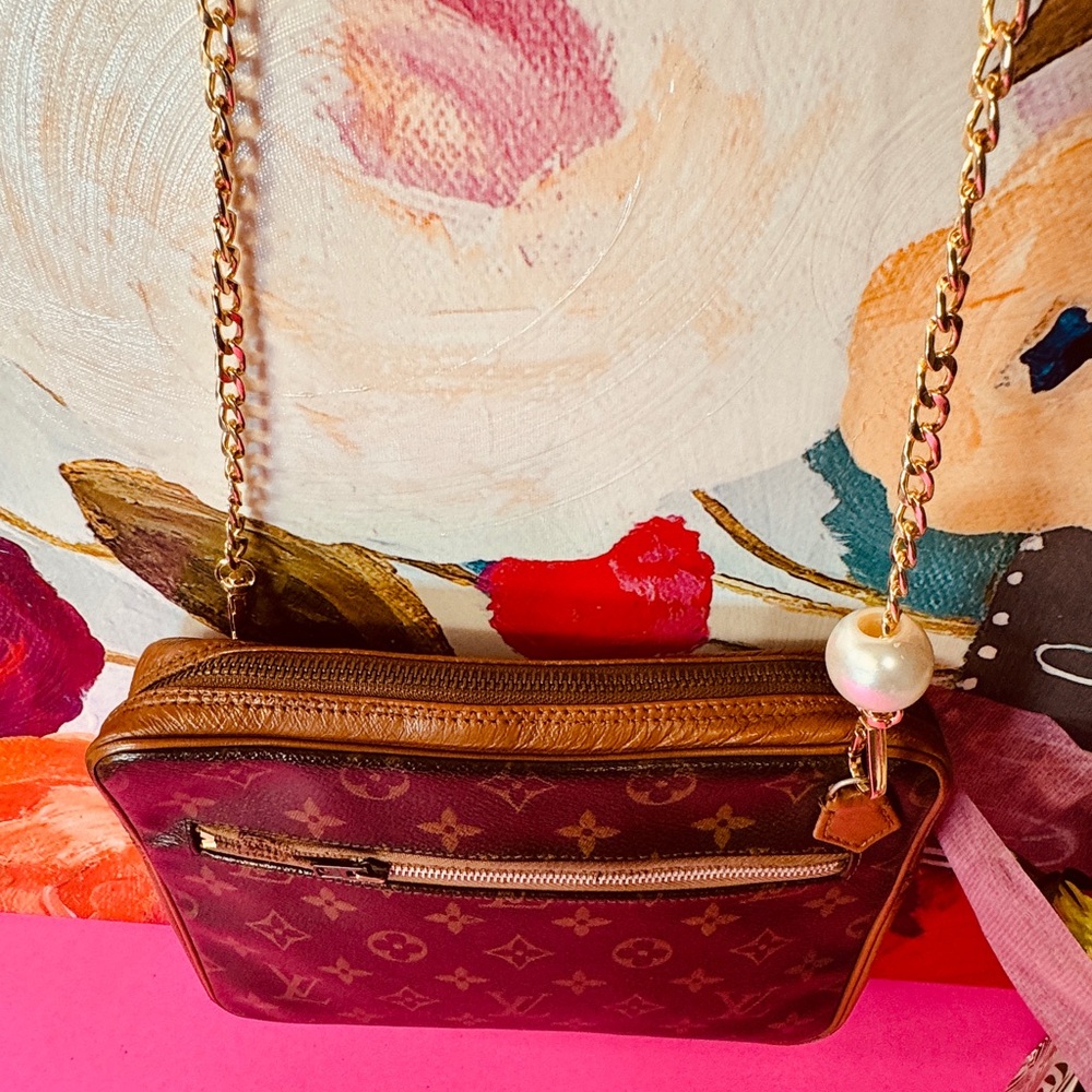 Sold out Louis Vuitton Tan and Brown Monogram Crossbody Bag - Picture 16 of 16